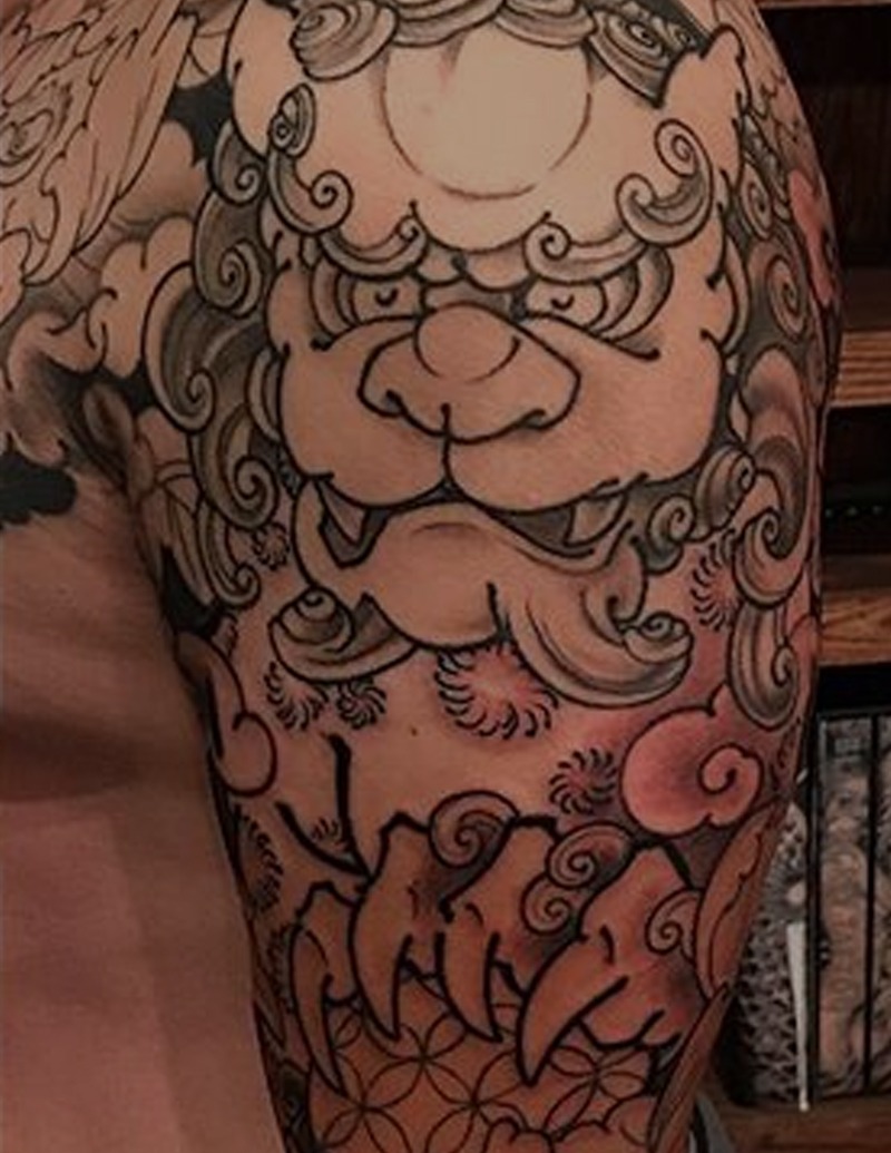 Tiger and Foo Dog Tattoos - Japanese Tattoo Designs - Chosen Art Tattoo