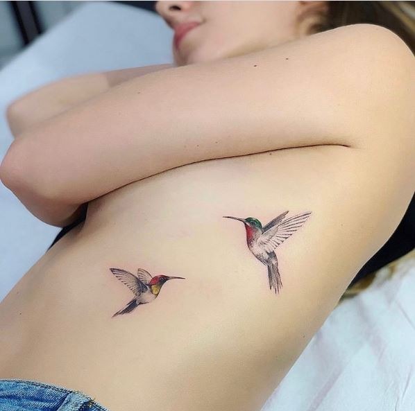 Hypercolor Realism Tattoos Hummingbirds - 2020 Tattoo Trends - Chosen Art Tattoo - Image Credit Belongs to Bang Bang NYC